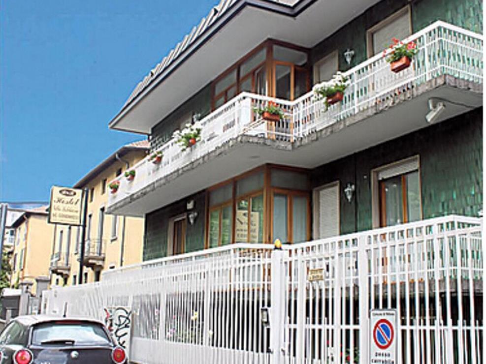 Villa Melchiorre - Milan, Milan